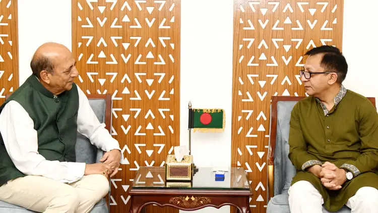 ল্যান্ড বর্ডার ও বর্ডার হাট পুনরায় চালু:বাণিজ্যমন্ত্রী